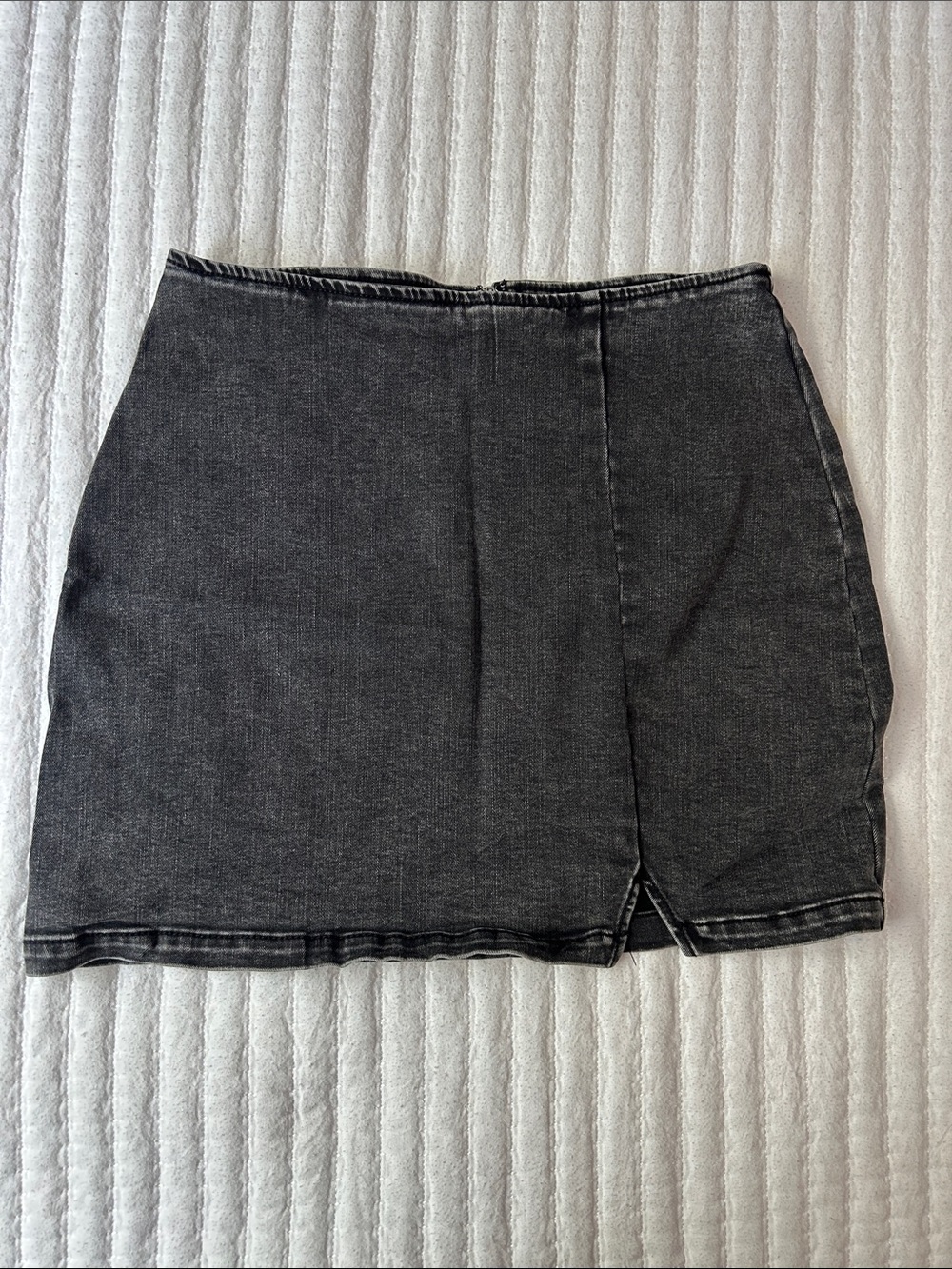 wild fable Washed Black Denim Mini Skirt with Front Notch